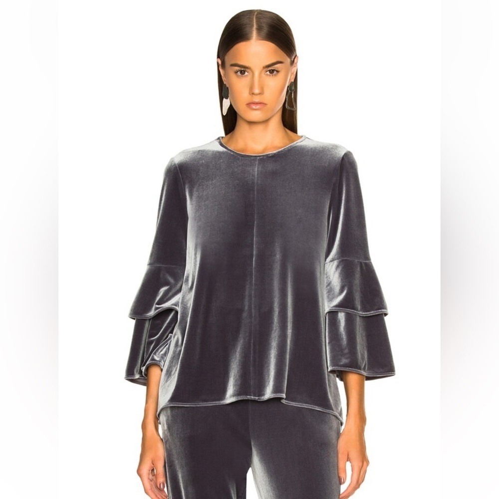 TIBI Stretch Velvet Knit Bell Sleeve Top Grey Business Casual Women’s Size 4